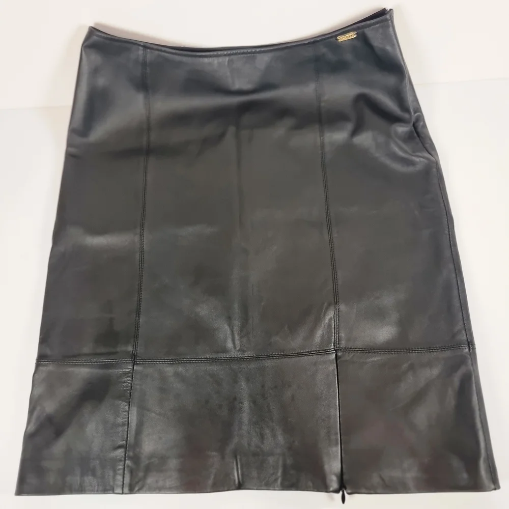 St. John Sport Black Leather Skirt Sz 10 Vtg. - Picture 1 of 12